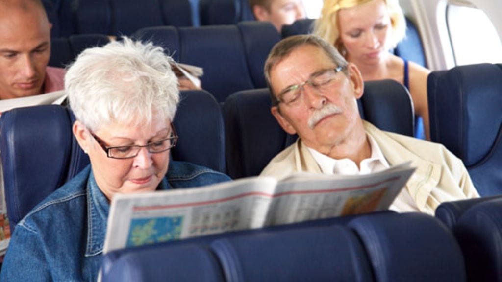 Vanhuksilta menee kauan aikaa tottua vuorokausirytmin vaihtumiseen. Tämä kannattaa ottaa huomioon matkustaessa.