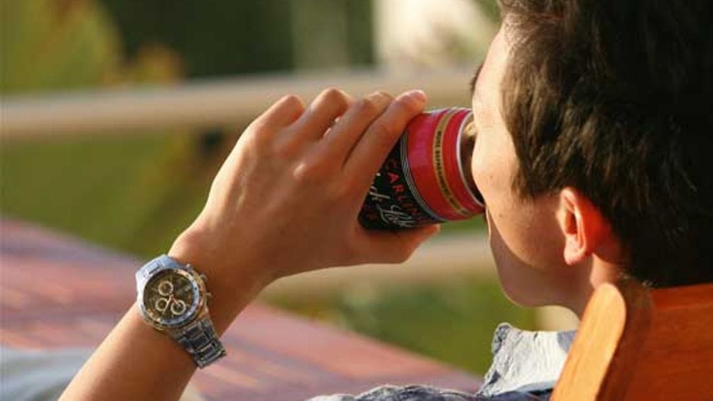 Juoduista alkoholiannoksista kannattaa pitää kirjaa.