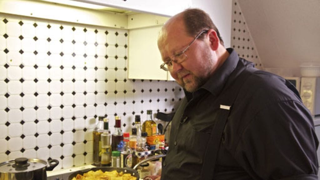 Tervetuliaismalja ruokailuhuoneessa.