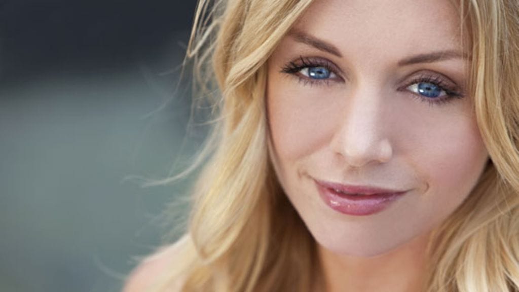 Perinteisesti kosimista on pidetty miesten velvollisuutena.