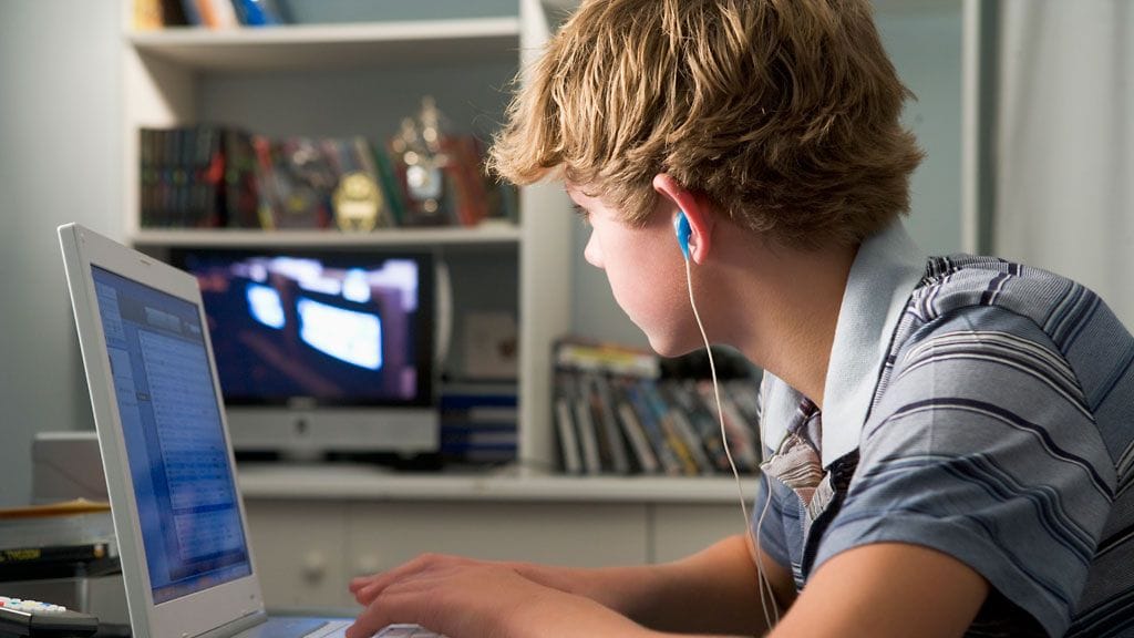 Sosiaalisessa mediassa oleminen voisi olla myös vanhempien ja lasten yhteistä aikaa.