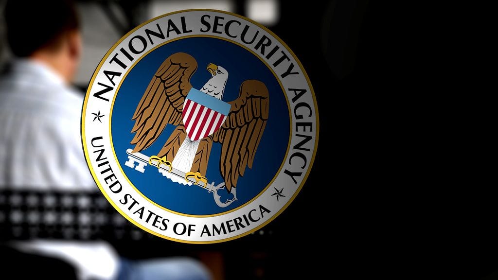 Snowden sanoo Obaman hallinnon käyttävän hänen Yhdysvaltain kansalaisuuttaan aseena painostuksessa.