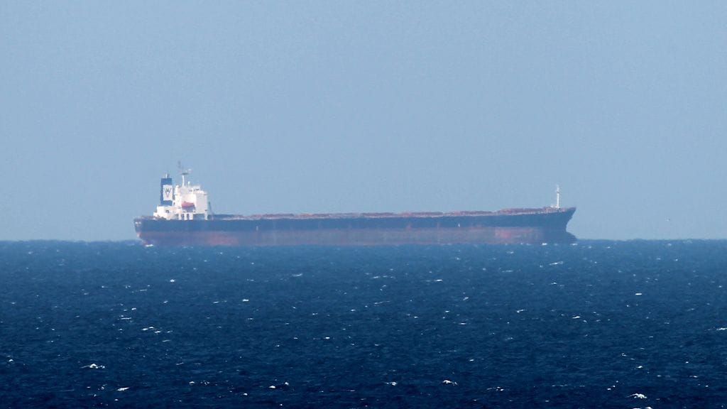 Arkistokuvassa öljytankkeri Omaninlahdella.