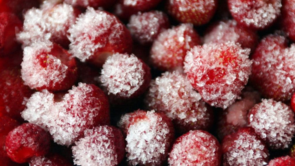 Kuvituskuva. Virheellisen tuotteen tyhjä pakkaus pyydetään palauttamaan ostopaikkaan hyvitystä varten.