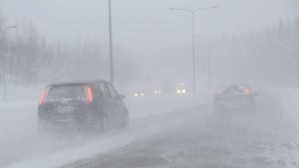 Espoossa pyrytti lunta joulupäivänä 25. joulukuuta 2012.