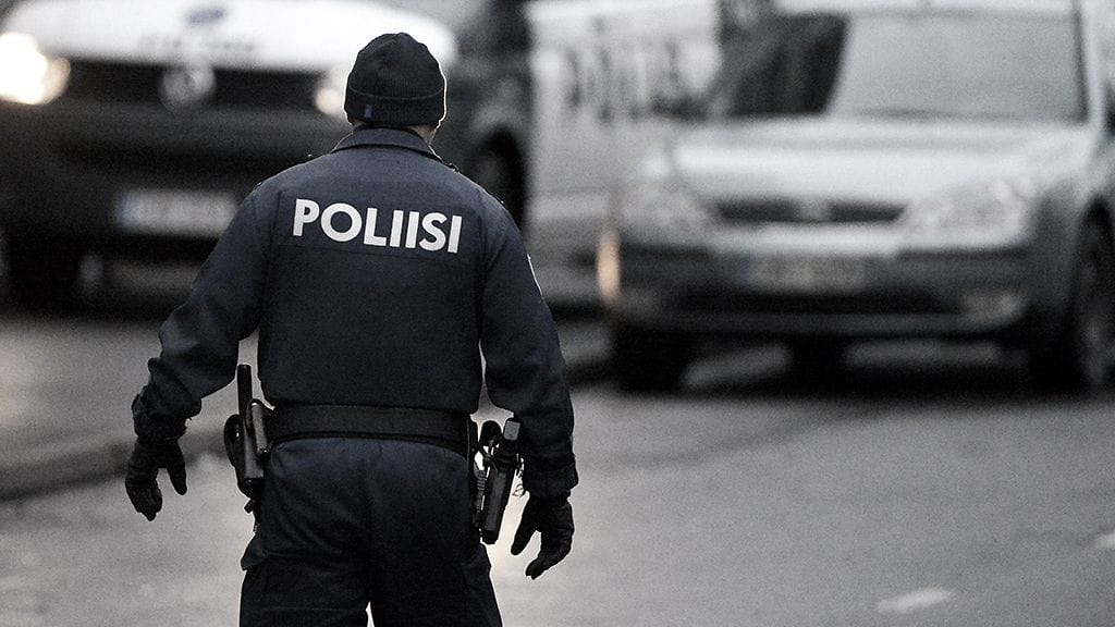 Poliisi ei puuttunut eikä valvonut ilokaasun myyntiä vappuna Helsingissä. Nyt poliisi on herännyt ongelman laajuuteen.