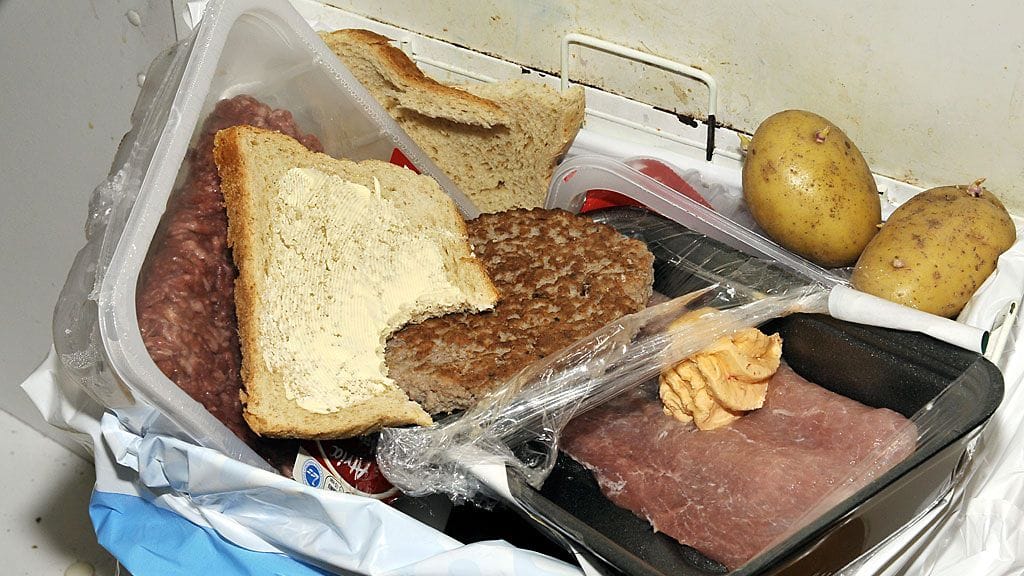 Hävikkiä voitaisiin vähentää merkittävästi suunnittelemalla ruokalista aiempaa tarkemmin.