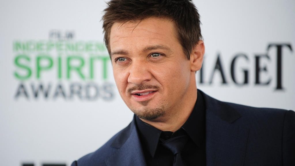 Jeremy Renner toipuu vuoden alussa tapahtuneesta lumenaurausonnettomuudesta kovaa vauhtia.
