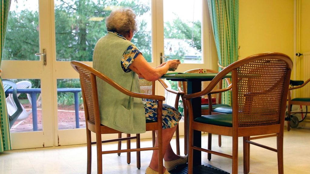 Liikunnan lisääminen ja painonpudotus voivat vähentää riskiä sairastua muistisairauteen. Kuvituskuva.