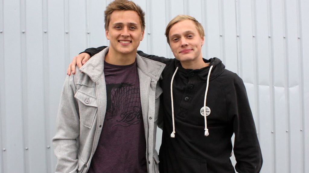 Eetu ja Leevi Selänne vuonna 2015.