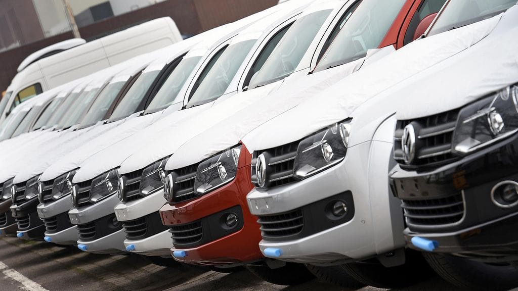 Saksan liikenneministerin mukaan myös Volkswagenin paketti- ja avolava-autoja on manipuloitu.