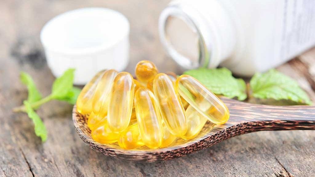 Suomalaisten suositusten mukaan aikuisten olisi saatava D-vitamiinia 10 mikrogrammaa vuorokaudessa.