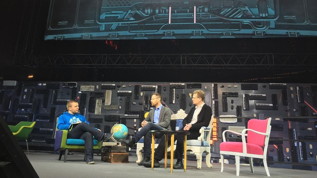 Toroidionin toimitusjohtaja Pasi Pennanen (oik.) Slush-kasvuyritystapahtumassa 12.11.2015.