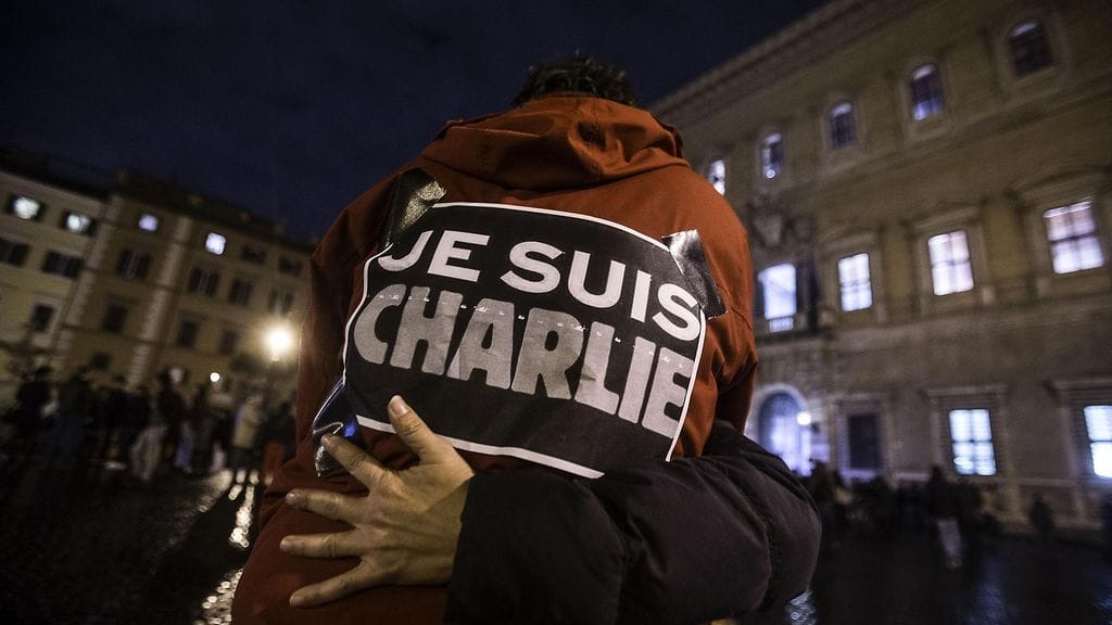 Satiirilehti Charlie Hebdon toimitukseen kohdistunut isku järkytti laajasti.