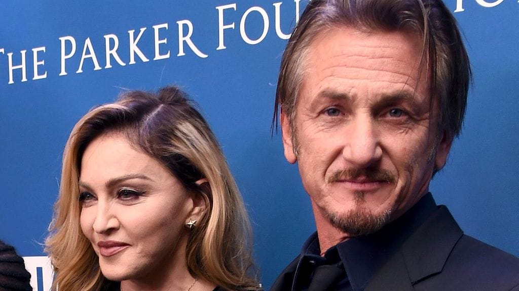 Madonna ja Sean Penn hyväntekeväisyysgaalassa Los Angelesissa 9. tammikuuta 2016.