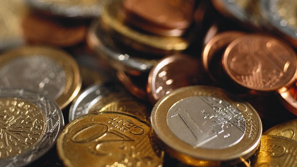 Journalistiliitto tiedotti linjastaan keskiviikkona samaan aikaan, kun Suomen Tietotoimisto (STT) tiedotti irtisanovansa 13 työntekijää muutosneuvottelujen lopputuloksena ja jättävänsä korvaamatta 8 muuten päättynyttä työsuhdetta. Kuvituskuva.