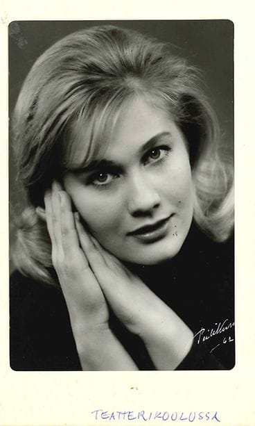 Maija-Liisa teatterikoulussa.