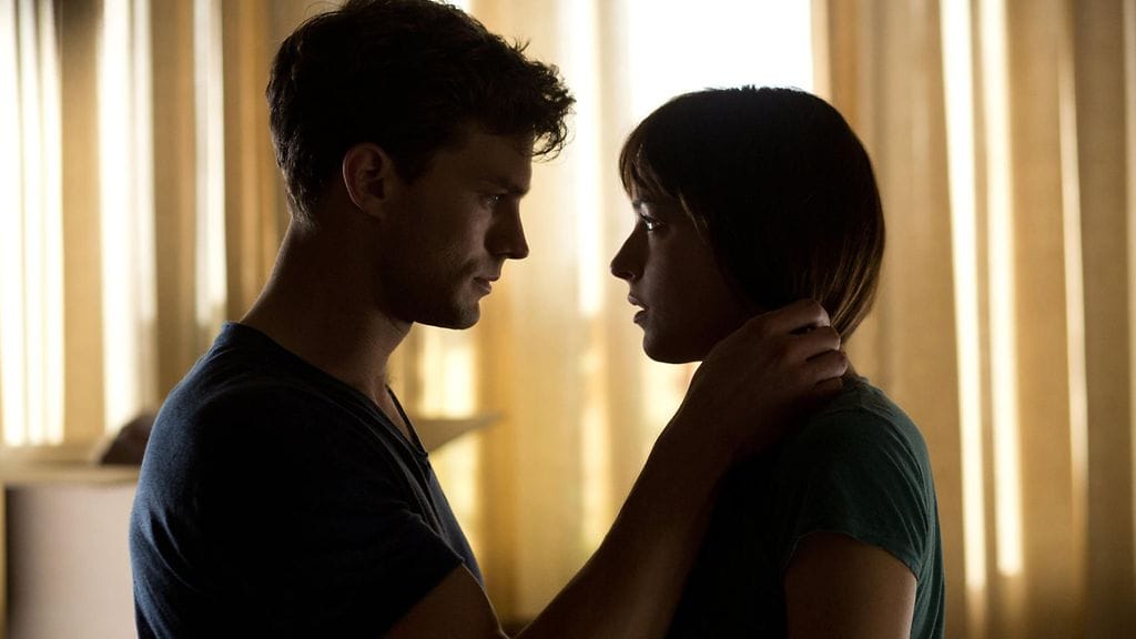 Jamie Dornan ja Dakota Johnson näyttelevät pääosia Fifty Shades of Grey -elokuvassa sekä tulevissa jatko-osissa.