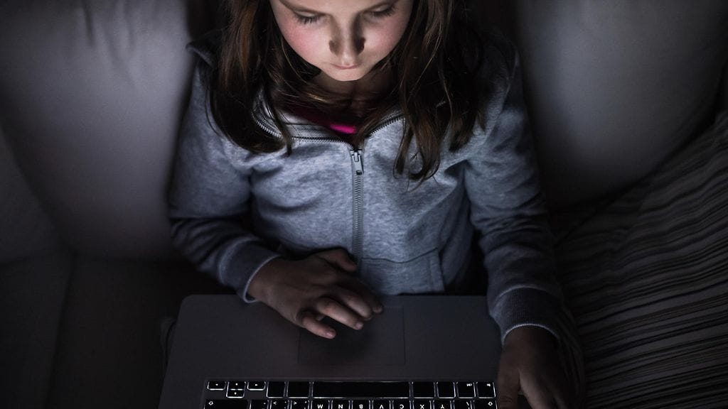 Hakkerit voivat kaapata esimerkiksi tietokoneen kameran.