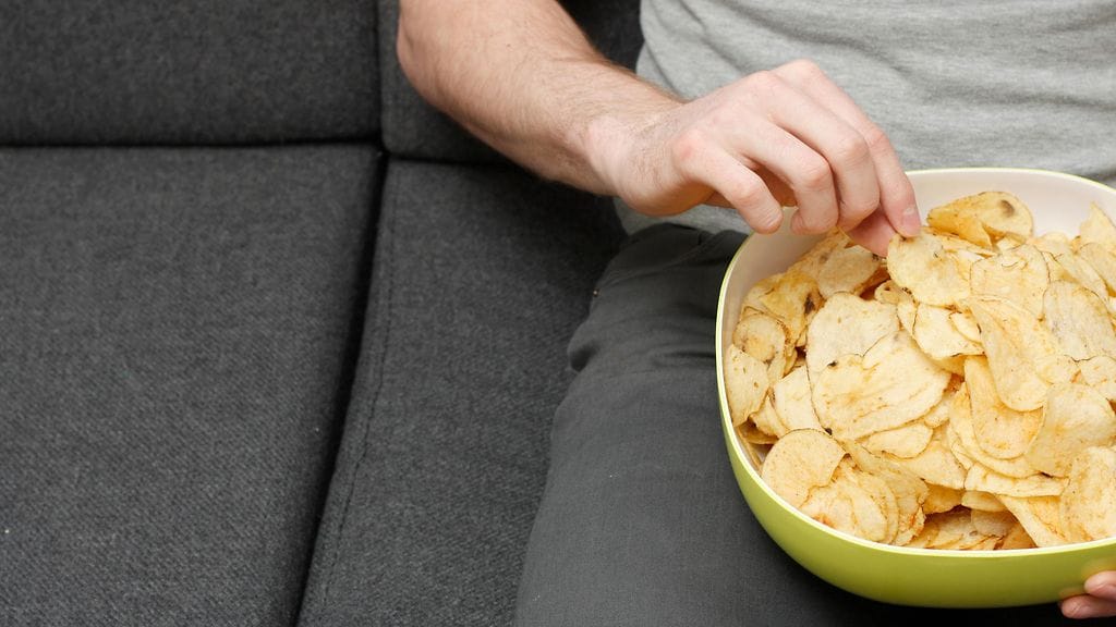 Epäterveellinen ruokavalio ja liikkumattomuus lisäävät diabetesriskiä.