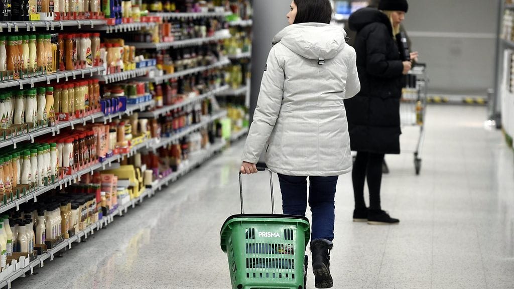 "Ruokamanifestin teesit kertovat, miten sinunkin ruokakauppasi muuttuu." S-ryhmän teeseissä todetaan.