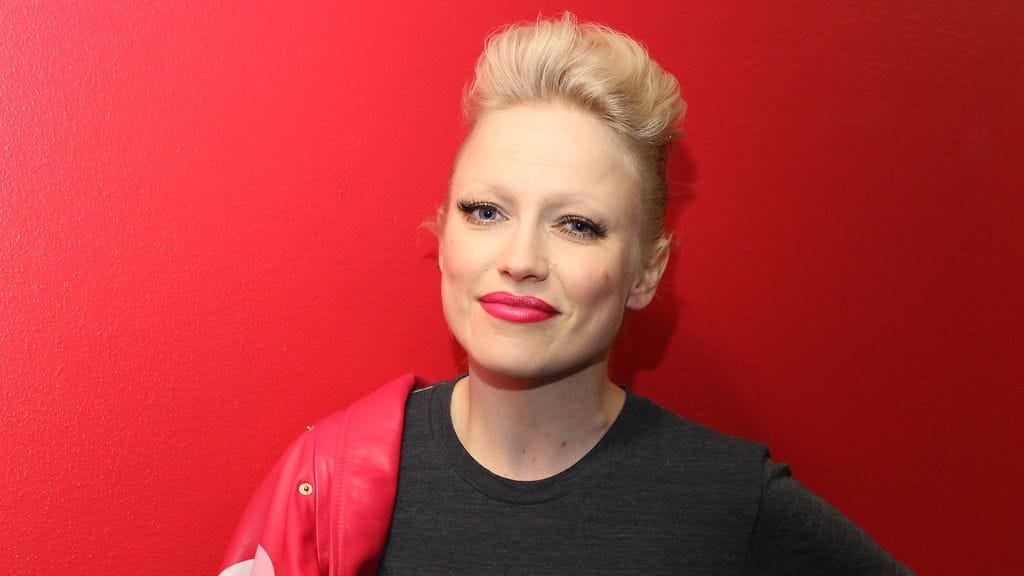 Chisulta jättiyllätys! Avioitui Jori Sjöroosin kanssa