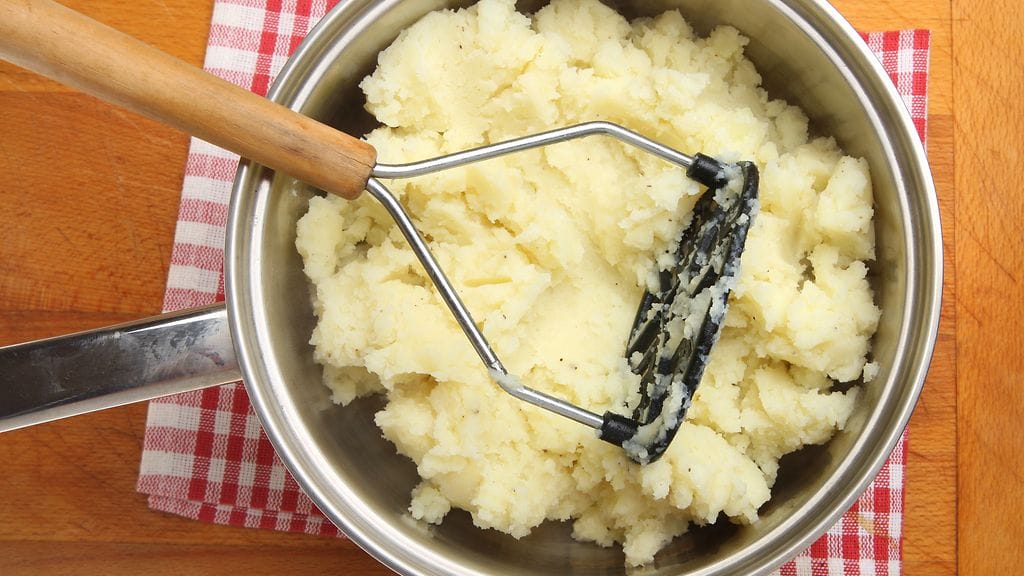 Perunamuusi on suomalaisten rakastama klassikkolisuke.