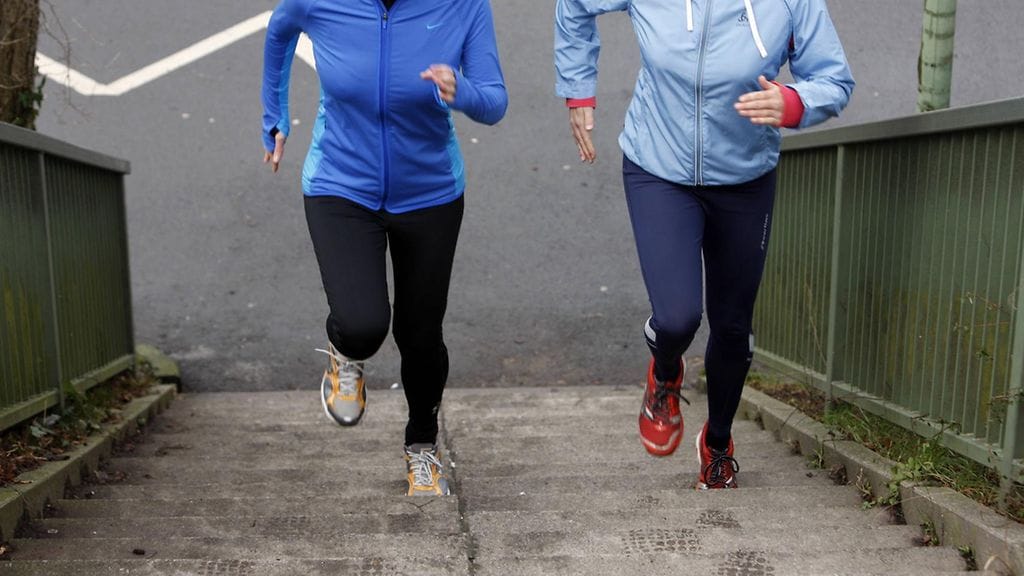 Rabdomyolyysi on harvinainen lihastauti, josta juoksijankin kannattaa kuitenkin olla tietoinen. Kuvituskuva.