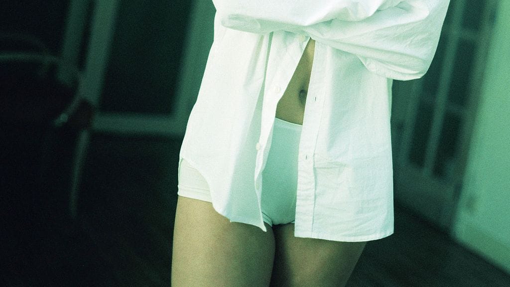 Munasarjasyöpä saattaa kehittyä pitkälle ennen kuin epämääräisiä yleisoireita ilmaantuu. Kuvituskuva.