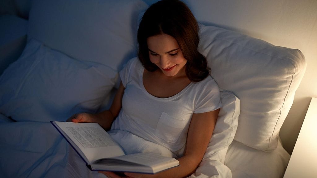 Myöhään valvominen ei tutkijan mukaan ole niin huono asia kuin yleisesti luullaan.