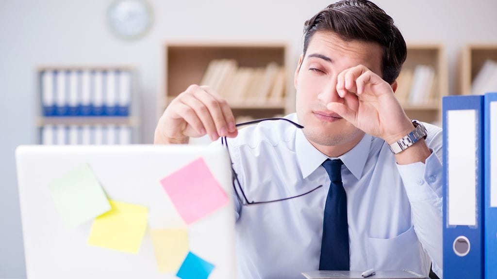 Sosiaalisen aikaerorasituksen huomaa erityisesti maanantaiaamuna työpaikalla.