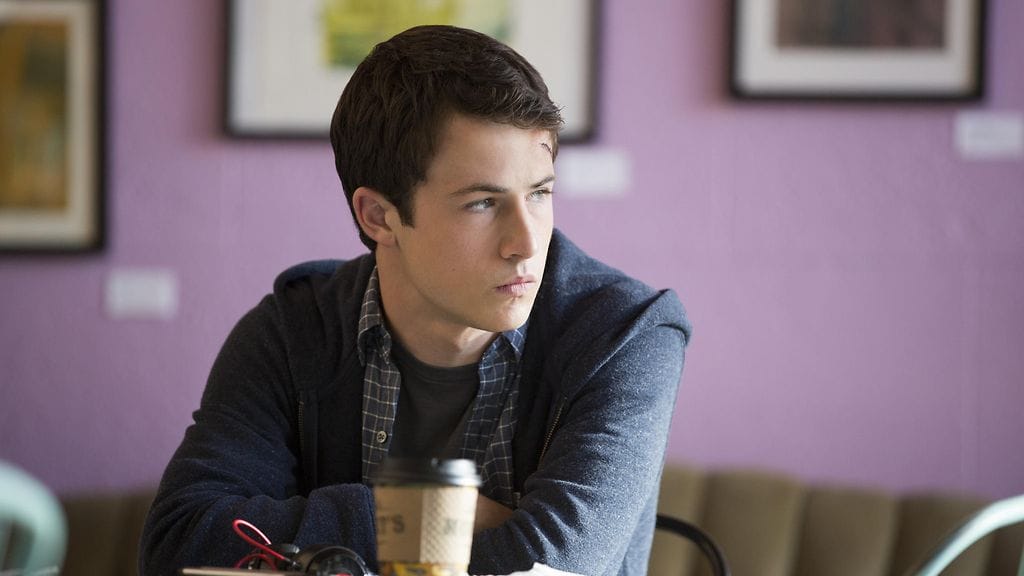 Dylan Minnette näyttelee 13 Reasons Why -sarjan pääosaa Clay Jenseniä.