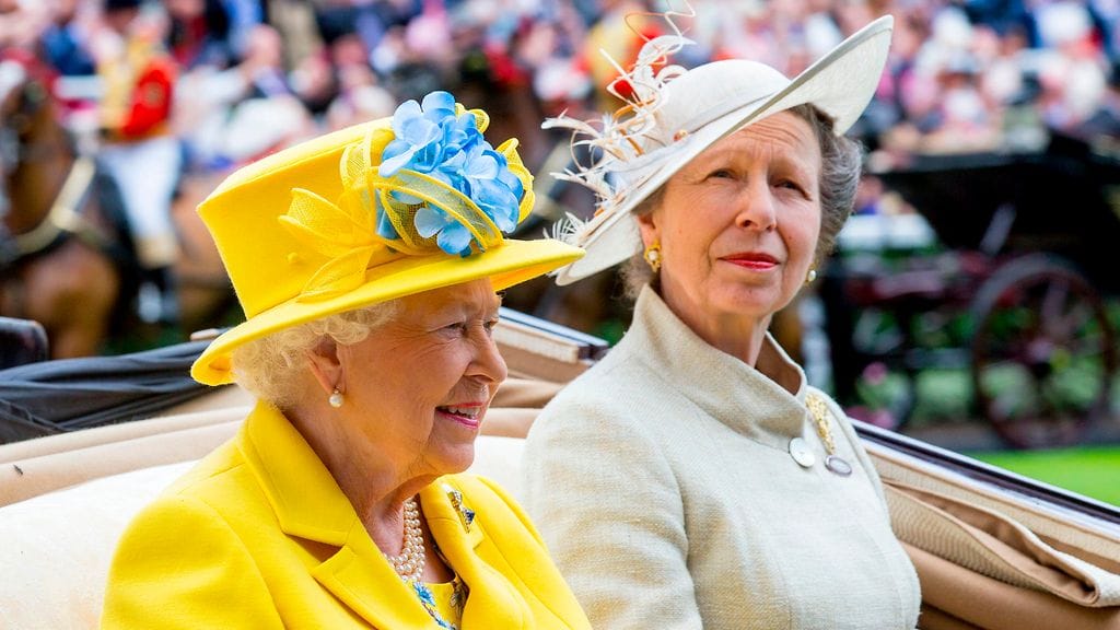 kuningatar elisabet prinsessa anne