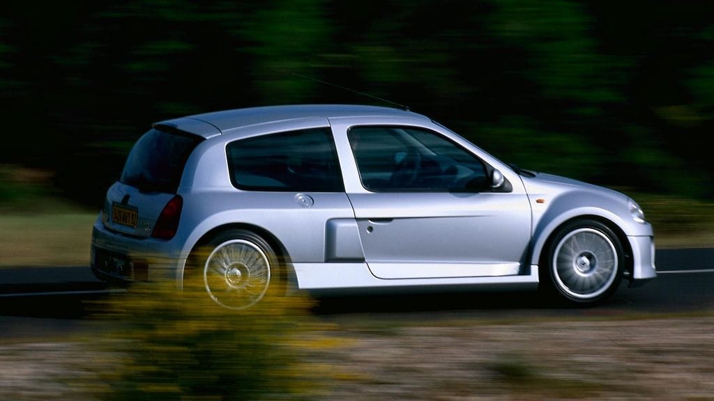 renault clio v6