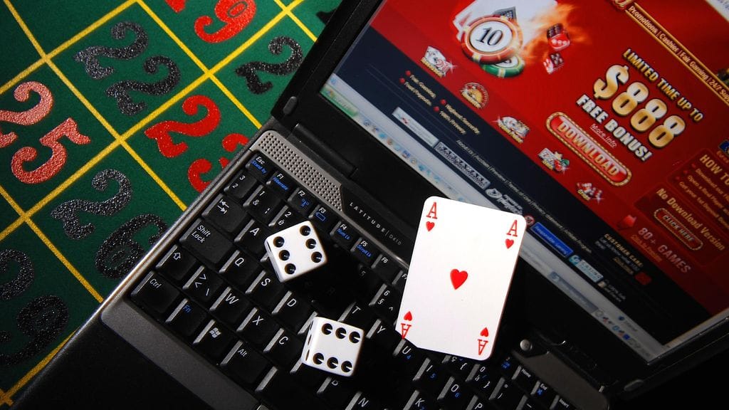 Betsson vaikuttaa siirtäneen pelisivustoja yrityksestä toiseen, jolla se kiertää poliisihallituksen määräämän maksueston ja uhkasakon.