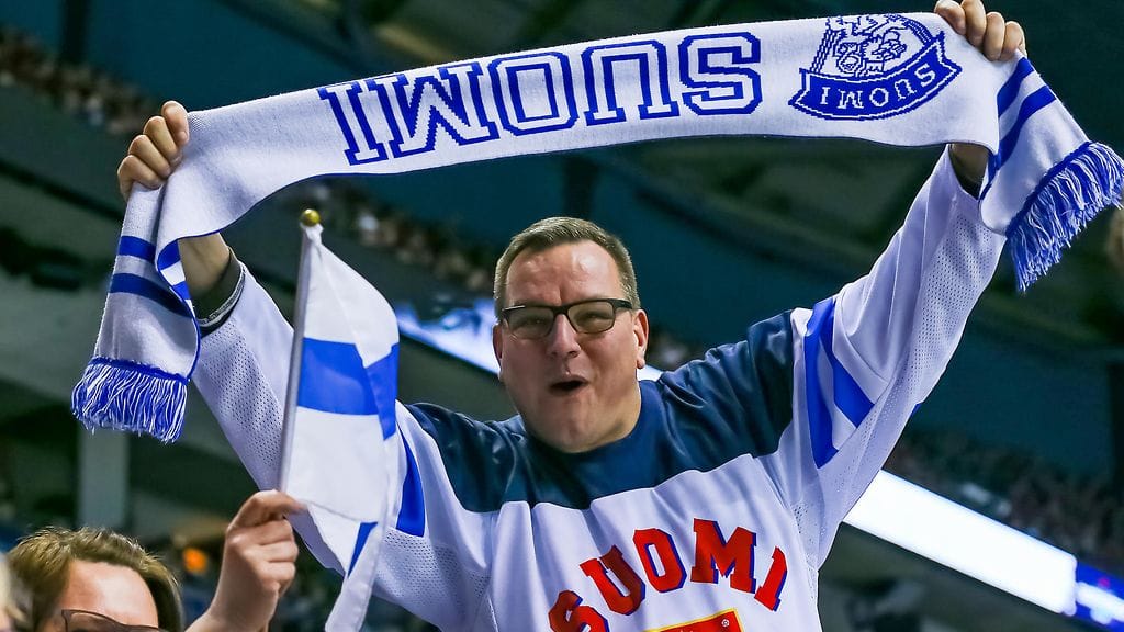 Suomen fanien kelpaa tuulettaa.