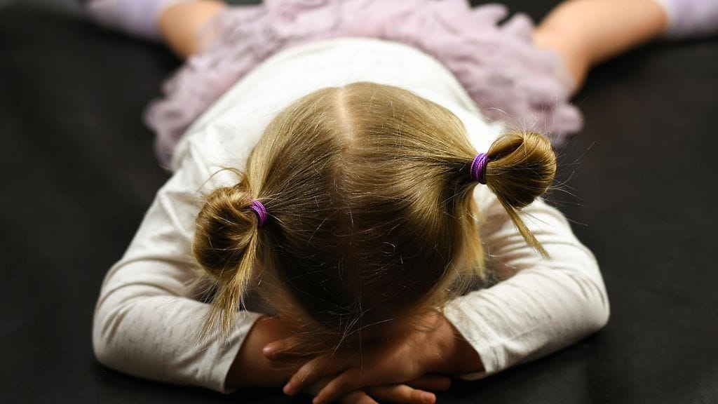 Asuntoja työkseen stailaava Brett jakoi TikTokissa videon, jolla muistelee 6-vuotiaan tyttärensä syntymäpäivää. Kuvituskuva.