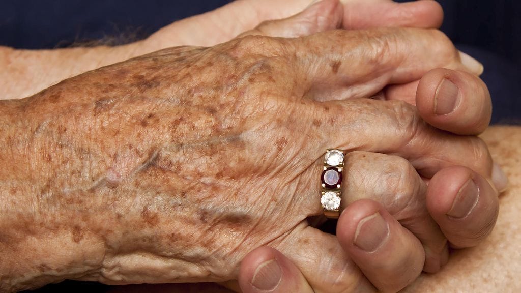 Barbara Cotton ja Curtis Brewer kohtasivat uudelleen 57 vuotta myöhemmin.