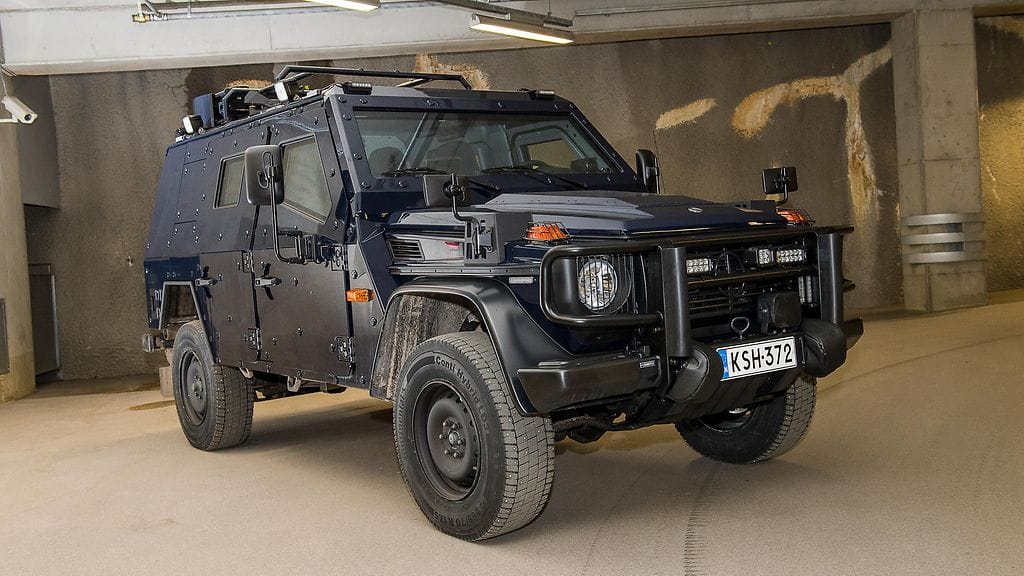 poliisi hevi mercedes-benz g280 cdi lapv 5.4