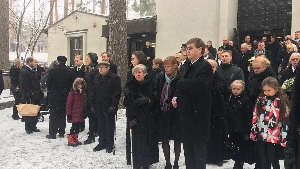 c0a514ea-59d9-42e9-bf53-bb7139ad723b