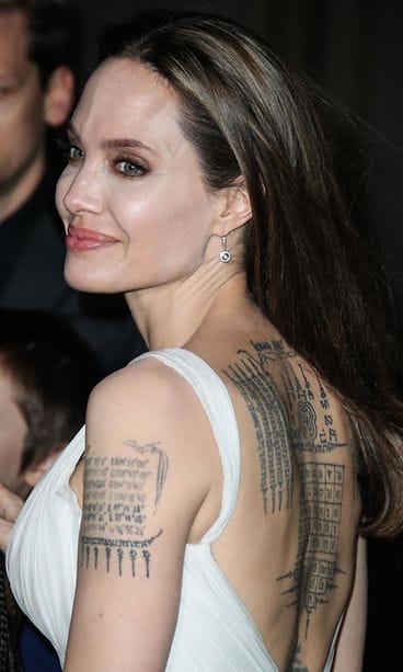 angelina jolie tattoo (1)