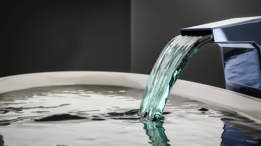 Kuvituskuva. Saksalainen 16-vuotias tyttö kuoli tiistai-iltana Münchenissä saatuaan sähköiskun kylpyammeessa, kertoo Bild.