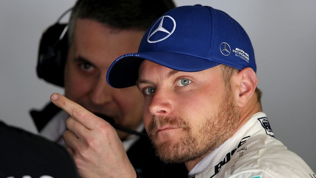 Valtteri Bottas oli nopein perjantain harjoituksissa.