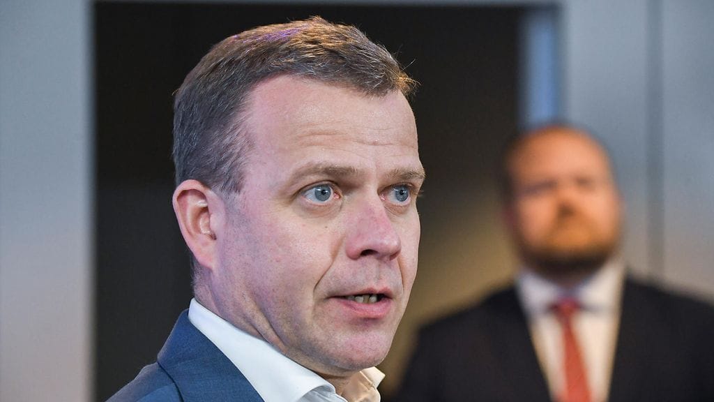 Kokoomusjohtaja Petteri Orpon mukaan hallituksen työllisyystoimet eivät ole riittävät.