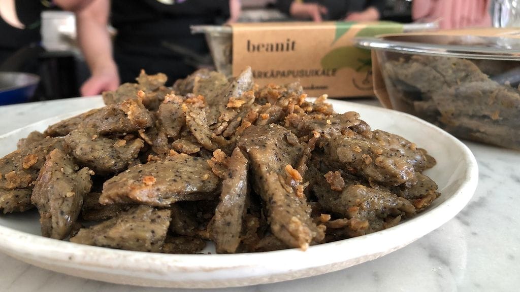 Beanit-härkäpapusuikale on uusi kotimainen kasviproteiinivalmiste.