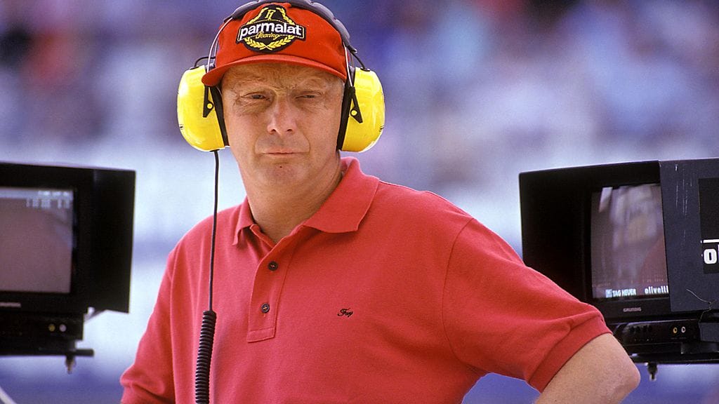 Niki Lauda seurasi Imolan GP-kilpailua.