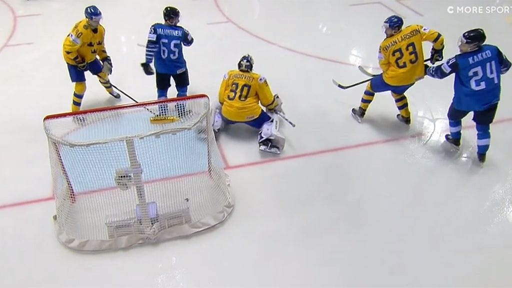 Henrik Lundqvist päästi avausmaalin helposti.