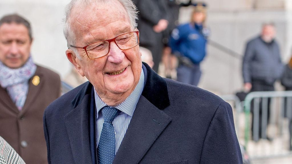 Näyte liittyy jo vuosia jatkuneeseen kiistaan siitä, onko veistostaiteilija Delphine Boel Albertin avioton lapsi.