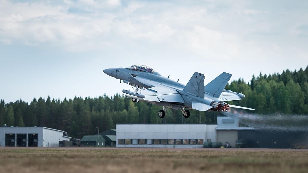Ilmavoimien viikon kestävä pääsotaharjoitus Ruska alkaa tänään eri puolilla Suomea. Kuvituskuva.