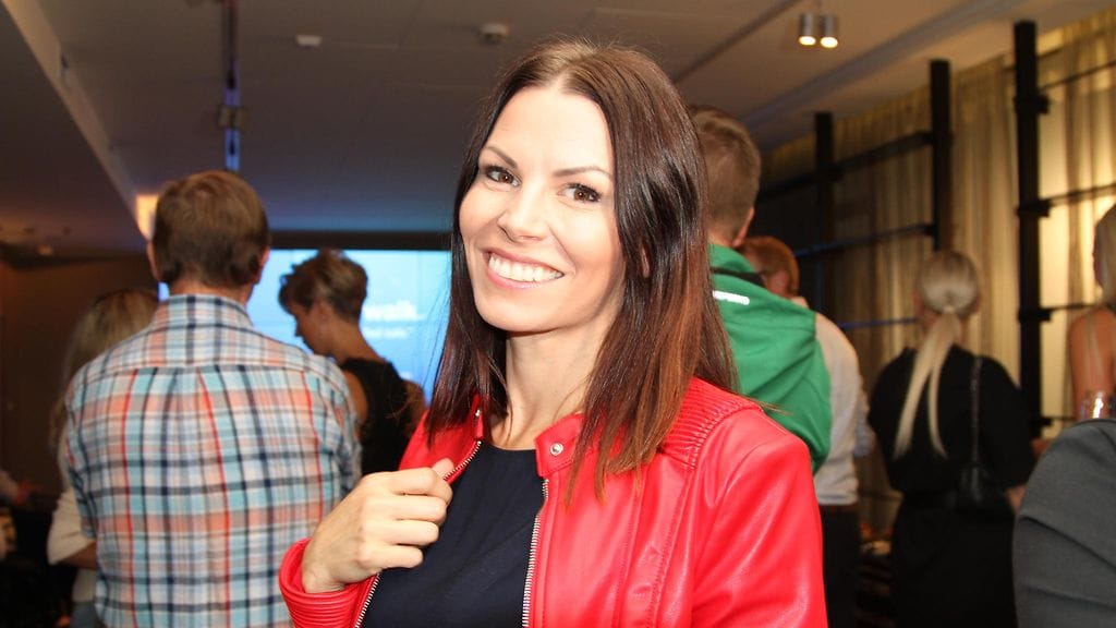 Somevaikuttaja ja fitnesskaunotar Mari Valosaari avioitui.